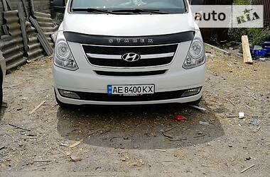 Грузопассажирский фургон Hyundai H-1 2010 в Днепре