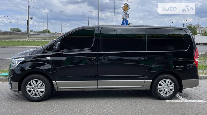 Мінівен Hyundai H-1 2020 в Києві