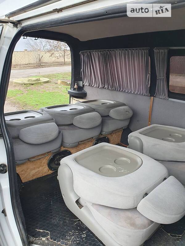 Минивэн Hyundai H-1 2006 в Килии