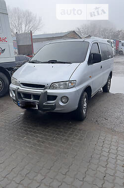 Мінівен Hyundai H-1 2000 в Одесі