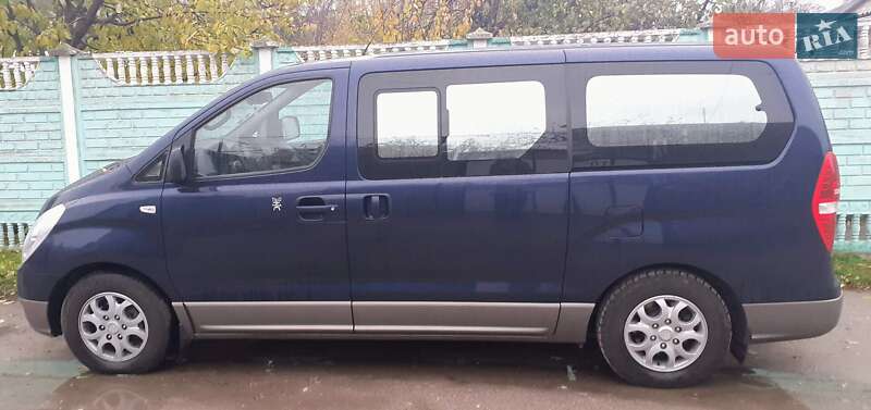 Минивэн Hyundai H-1 2008 в Запорожье