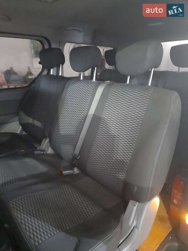 Минивэн Hyundai H-1 2009 в Рава-Русской