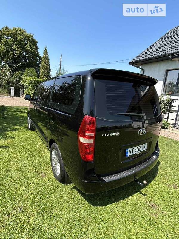 Мінівен Hyundai H-1 2012 в Коломиї