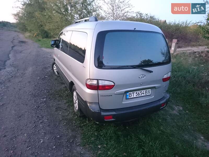 Минивэн Hyundai H-1 2006 в Кривом Роге