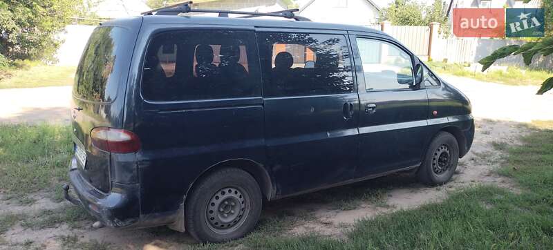 Минивэн Hyundai H-1 1998 в Славянске
