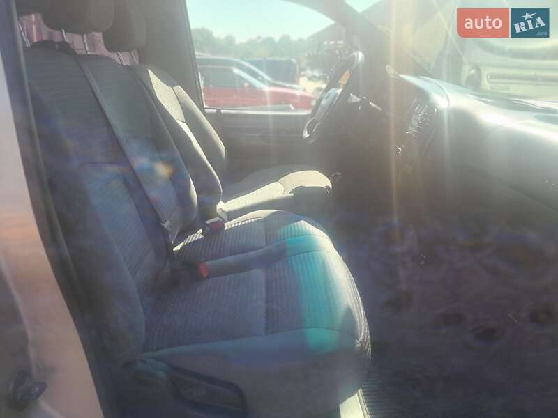 Мінівен Hyundai H-1 2006 в Трускавці