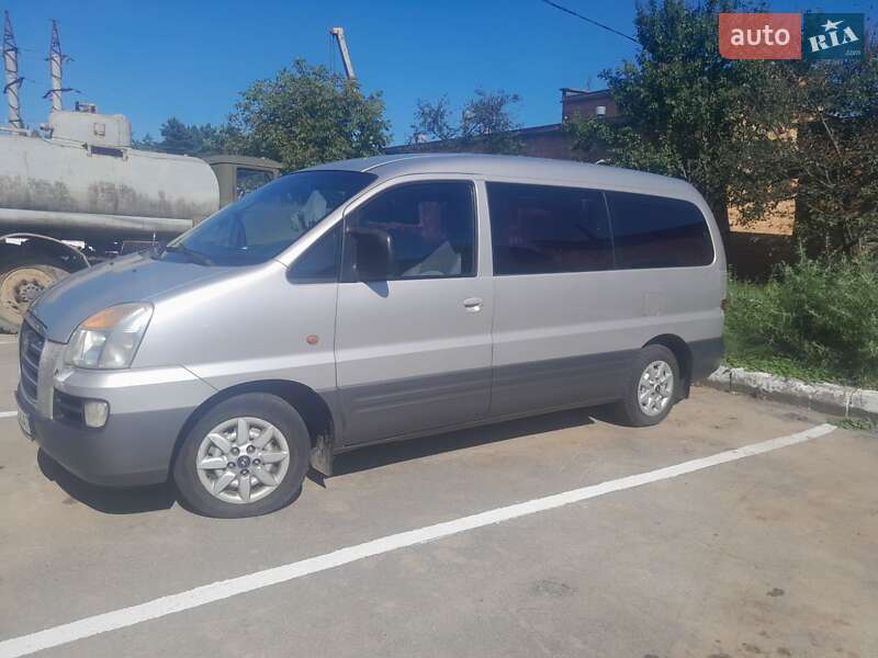 Мінівен Hyundai H-1 2006 в Трускавці