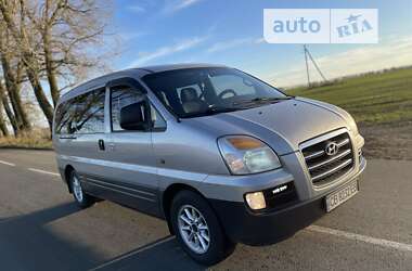 Мінівен Hyundai H-1 2006 в Мені