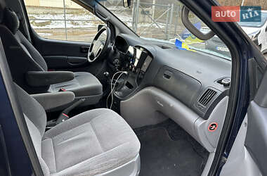 Мінівен Hyundai H-1 2008 в 