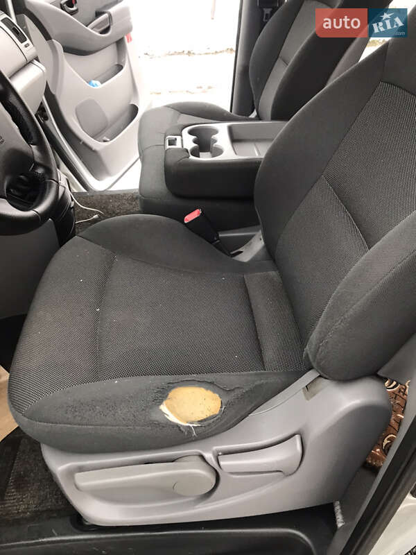 Минивэн Hyundai H-1 2008 в Дубровице фото 18 Минивэн Hyundai H-1 2008 в Дубровице