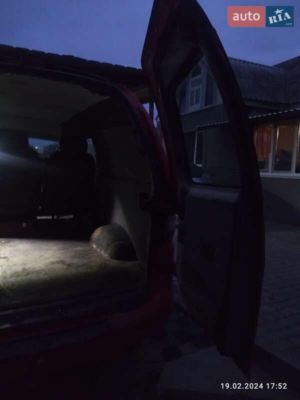 Минивэн Hyundai H-1 2005 в Одессе