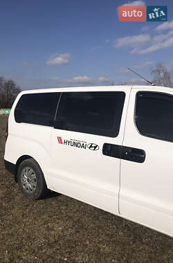Минивэн Hyundai H-1 2008 в 