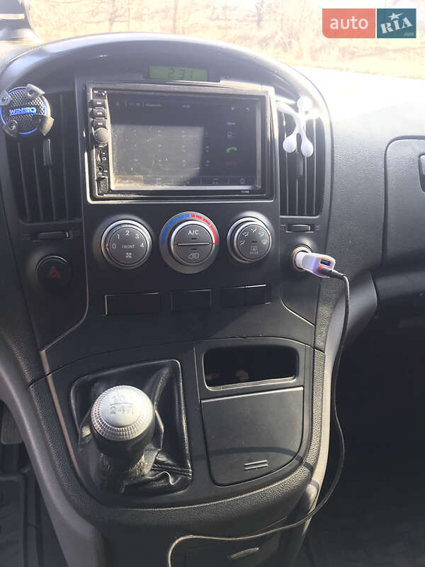 Минивэн Hyundai H-1 2008 в Одессе фото 22 Минивэн Hyundai H-1 2008 в Одессе