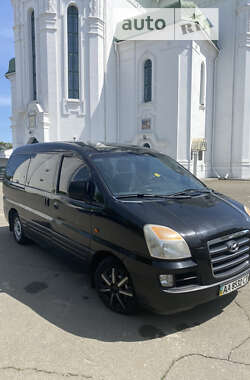 Минивэн Hyundai H-1 2007 в Киеве