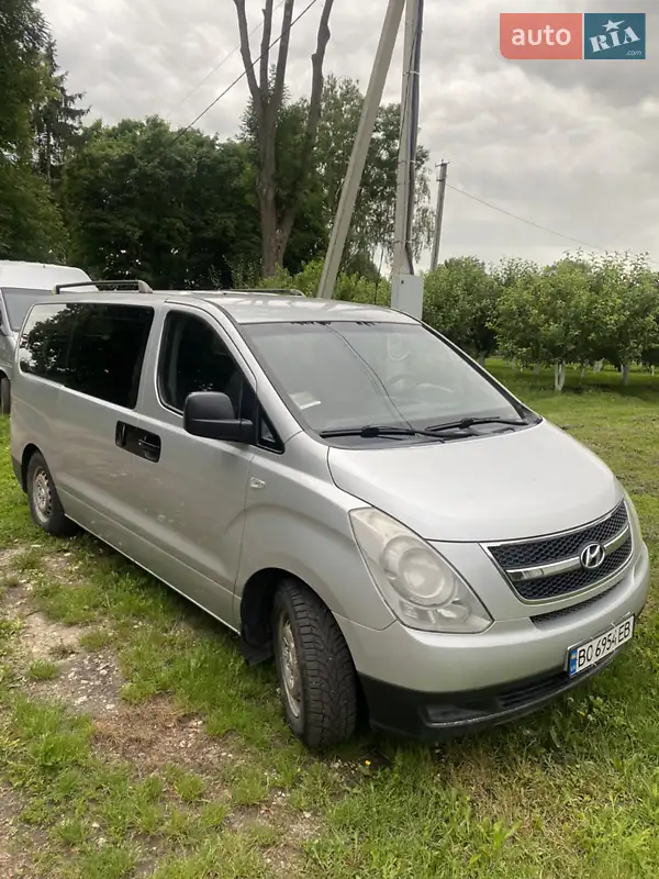 Hyundai H-1