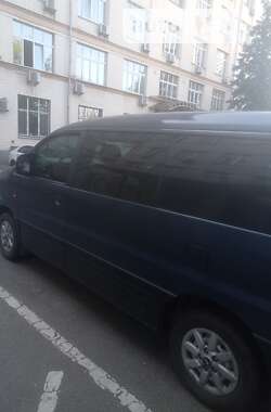 Минивэн Hyundai H-1 2006 в Киеве