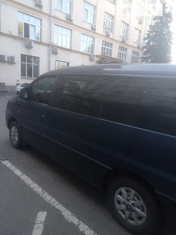 Мінівен Hyundai H-1 2006 в Києві