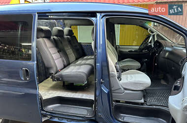 Мінівен Hyundai H-1 2005 в Одесі