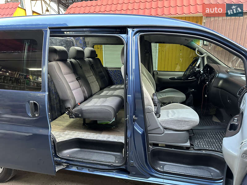 Минивэн Hyundai H-1 2005 в Одессе