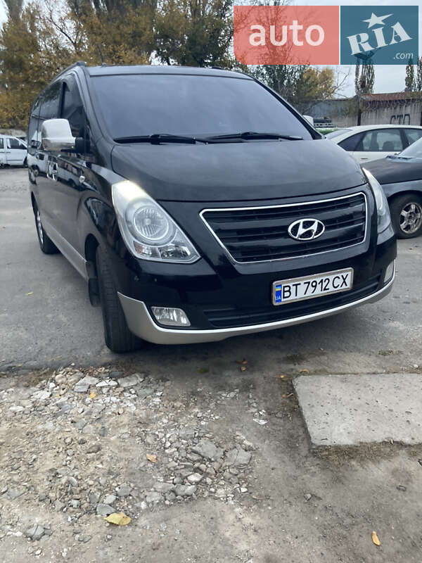 Мінівен Hyundai H-1 2013 в Херсоні