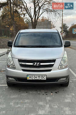 Мінівен Hyundai H-1 2008 в Ужгороді