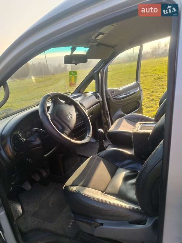 Минивэн Hyundai H-1 2007 в Калуше