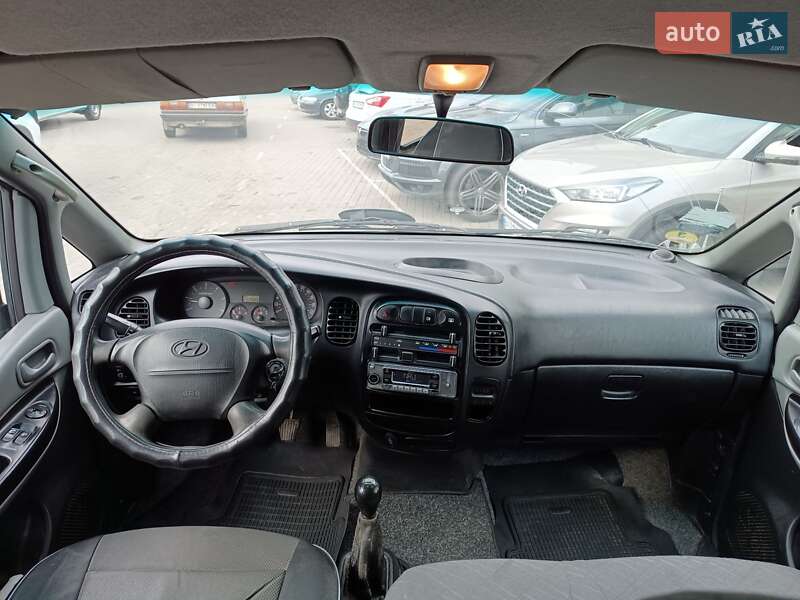 Минивэн Hyundai H-1 2005 в Полтаве