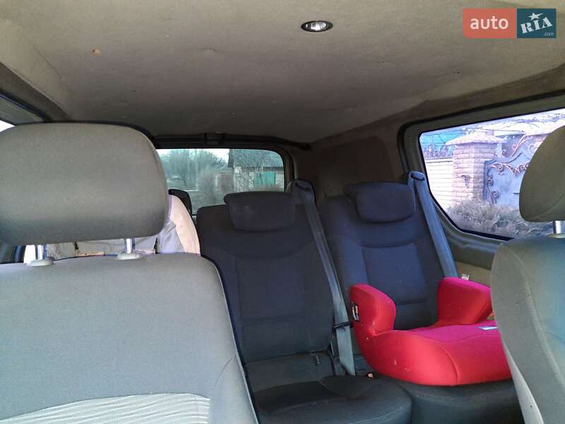 Минивэн Hyundai H-1 2008 в Киеве