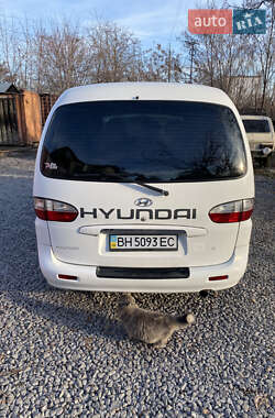 Грузовой фургон Hyundai H-1 2007 в 