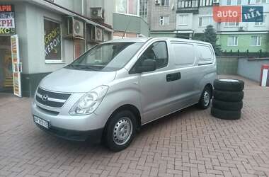 Вантажний фургон Hyundai H-1 2008 в Кременчуці