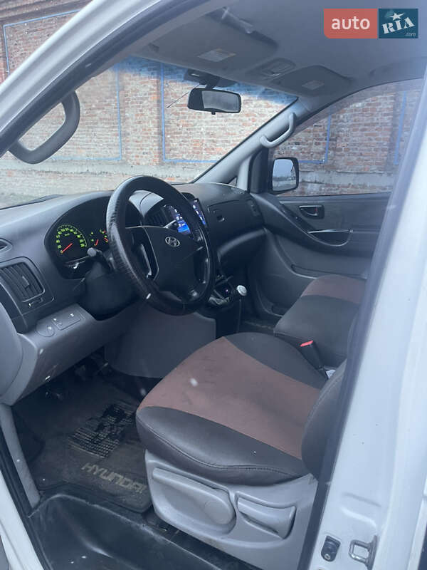 Минивэн Hyundai H-1 2008 в Чернигове фото 13 Минивэн Hyundai H-1 2008 в Чернигове