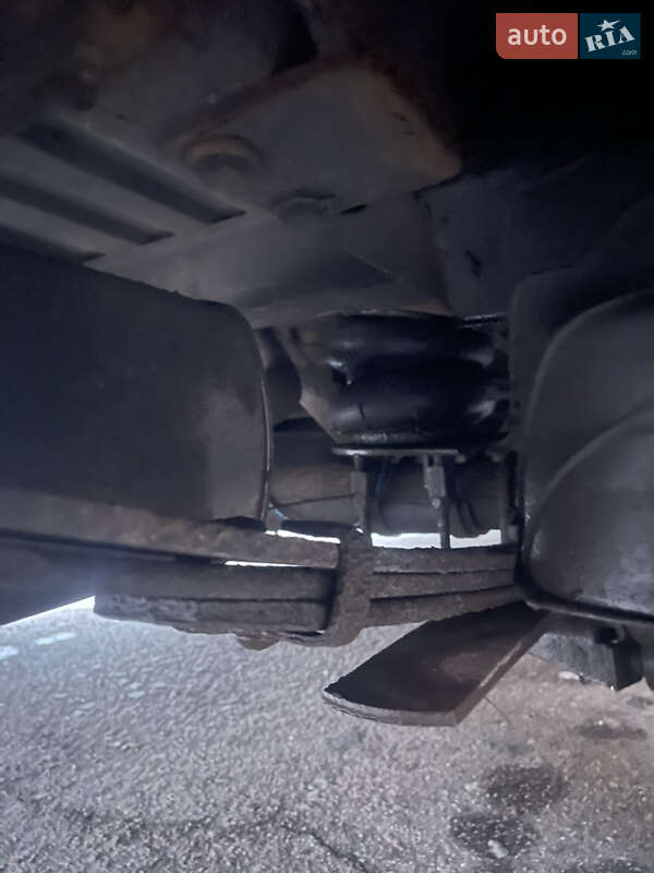 Минивэн Hyundai H-1 2008 в Чернигове фото 18 Минивэн Hyundai H-1 2008 в Чернигове