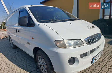 Вантажний фургон Hyundai H-1 2007 в Виноградові