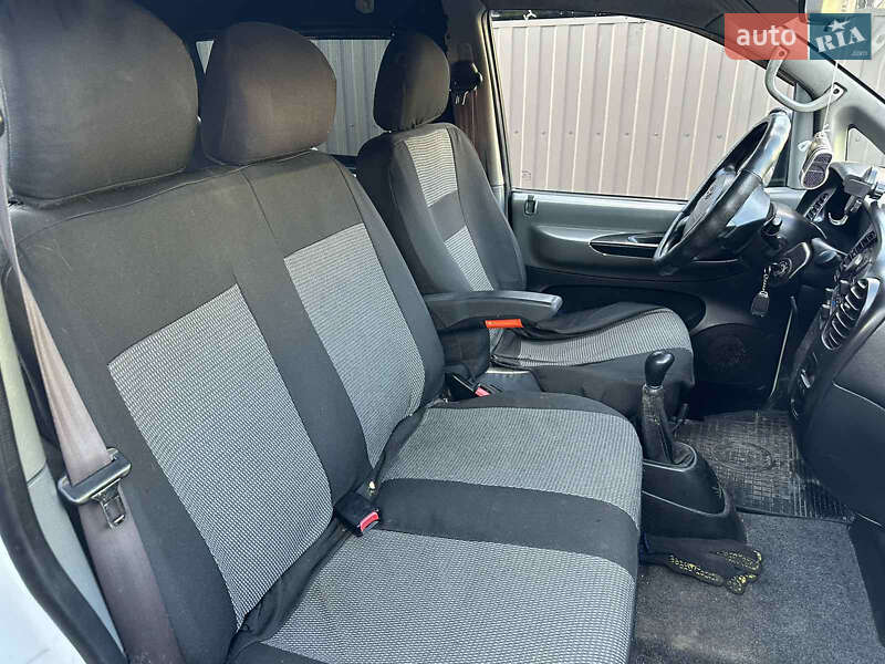 Минивэн Hyundai H-1 2005 в Виннице фото 7 Минивэн Hyundai H-1 2005 в Виннице