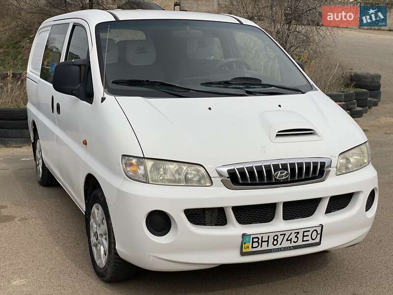 Минивэн Hyundai H-1 2006 в Одессе