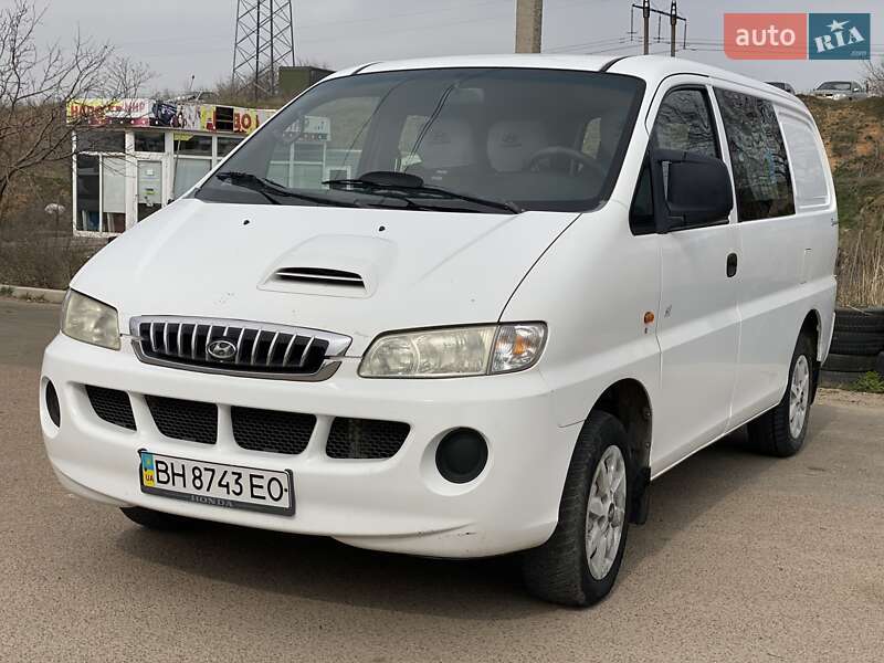 Минивэн Hyundai H-1 2006 в Одессе