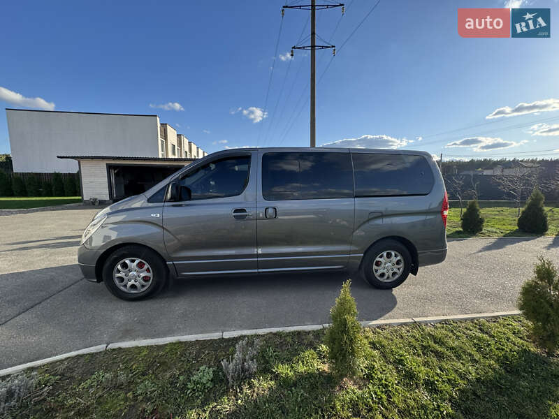 Мінівен Hyundai H-1 2011 в Києві