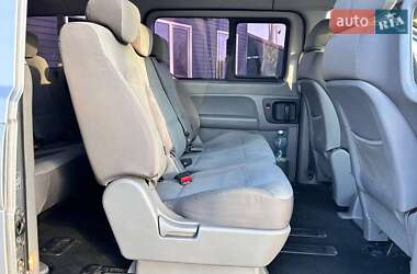 Минивэн Hyundai H-1 2012 в 