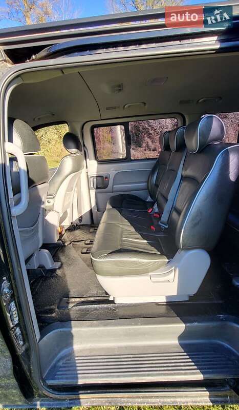 Мінівен Hyundai H-1 2011 в Дунаївцях