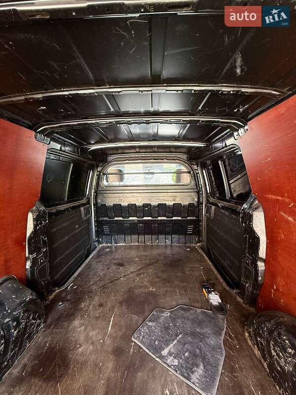 Грузовой фургон Hyundai H-1 2009 в Одессе