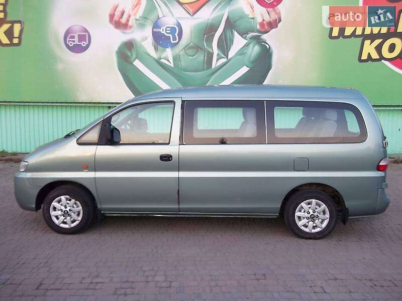 Hyundai H-1 2006