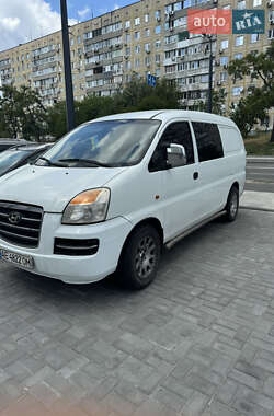 Грузопассажирский фургон Hyundai H-1 2007 в Днепре