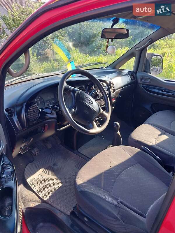 Мінівен Hyundai H-1 2005 в Коблевому