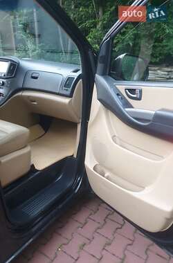 Минивэн Hyundai H-1 2019 в 