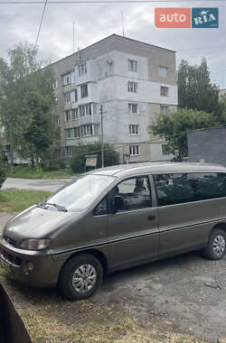 Мінівен Hyundai H-1 1999 в Кам'янець-Подільському