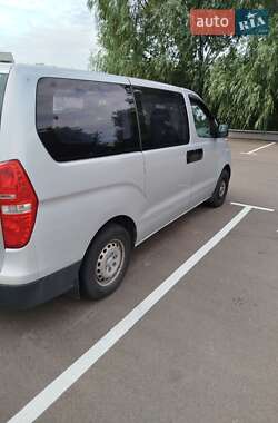 Мінівен Hyundai H-1 2008 в 