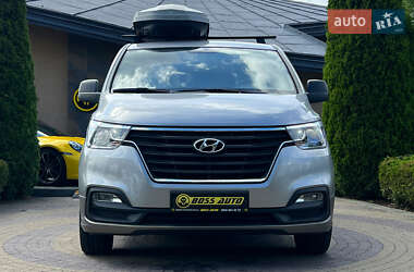 Минивэн Hyundai H-1 2020 в 