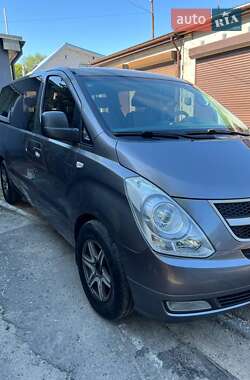 Мінівен Hyundai H-1 2010 в Києві
