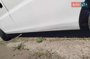 Минивэн Hyundai H-1 2004 в Киеве