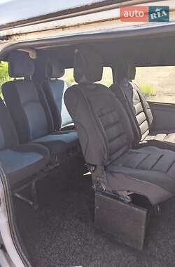 Минивэн Hyundai H-1 2004 в Киеве